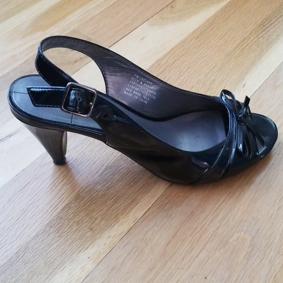 Peeptoe Patent Leather Slingbacks - Picture 3 of 7